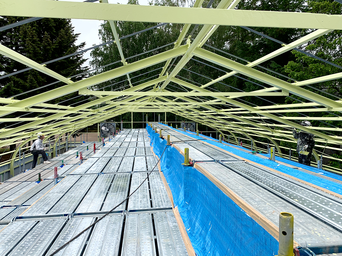 プール塗装工事