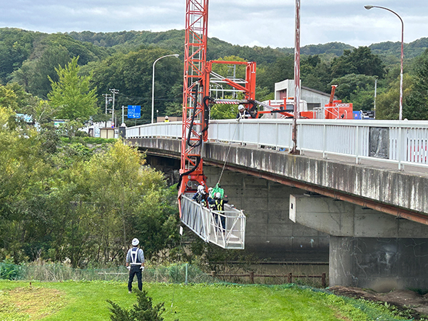 塗膜含有物調査業務写真3